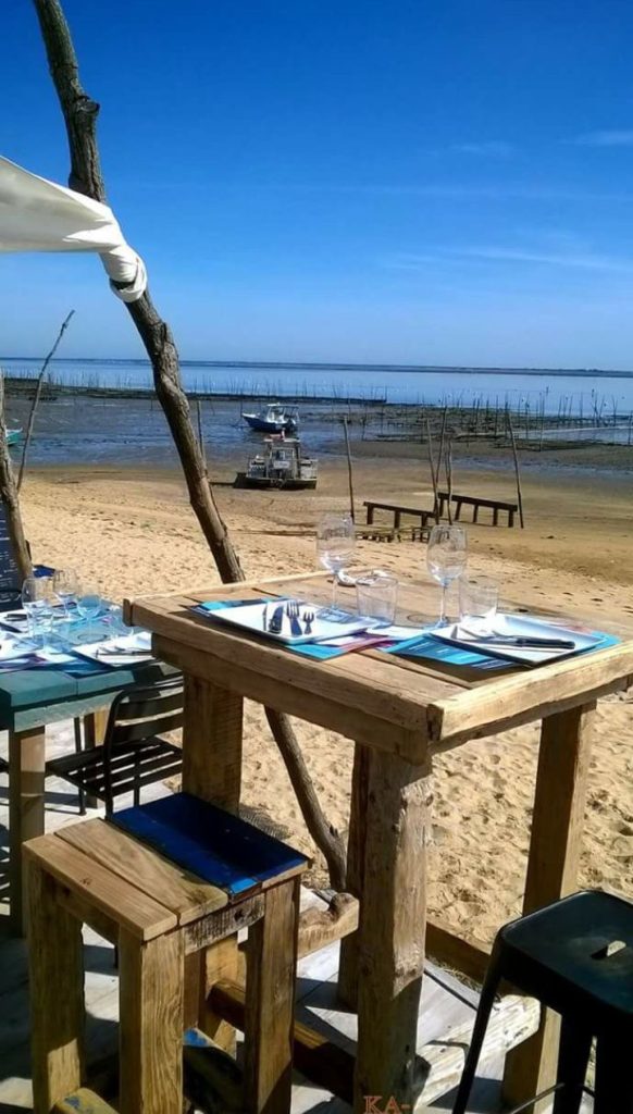 Evenement d'entreprise sur une plage privée privatisée pour l'occasion à Arcachon